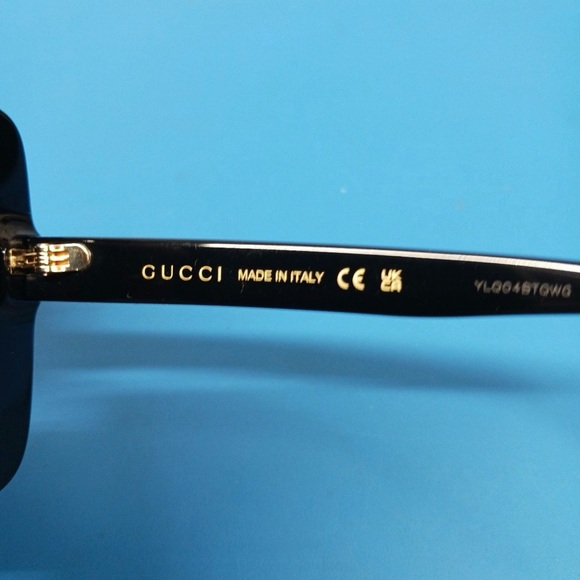 Gucci Rectangle Sunglasses - Picture 2 of 5